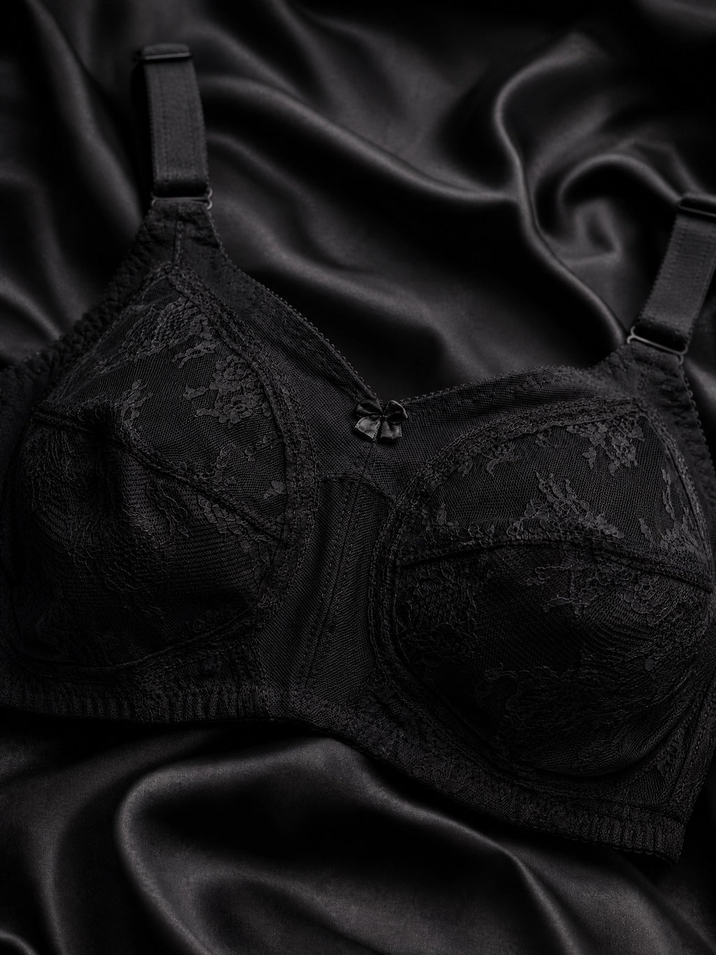 Tanzaib Mahal Black Comfort Bra – Full Coverage & Adjustable Straps