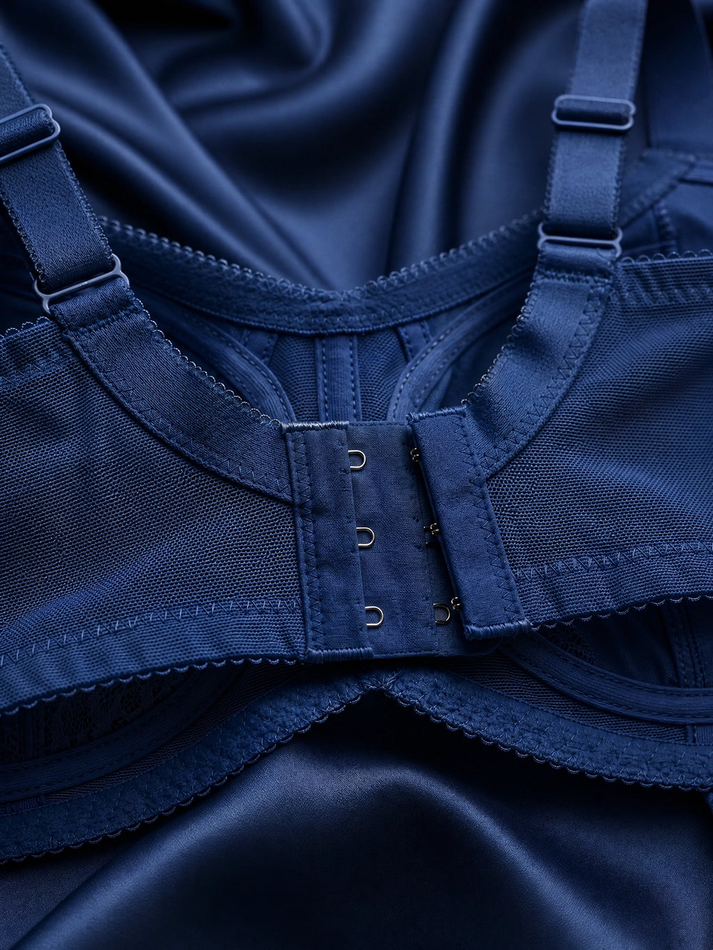 Tanzaib Mahal Navy Blue Comfort Bra – Full Coverage & Adjustable Straps